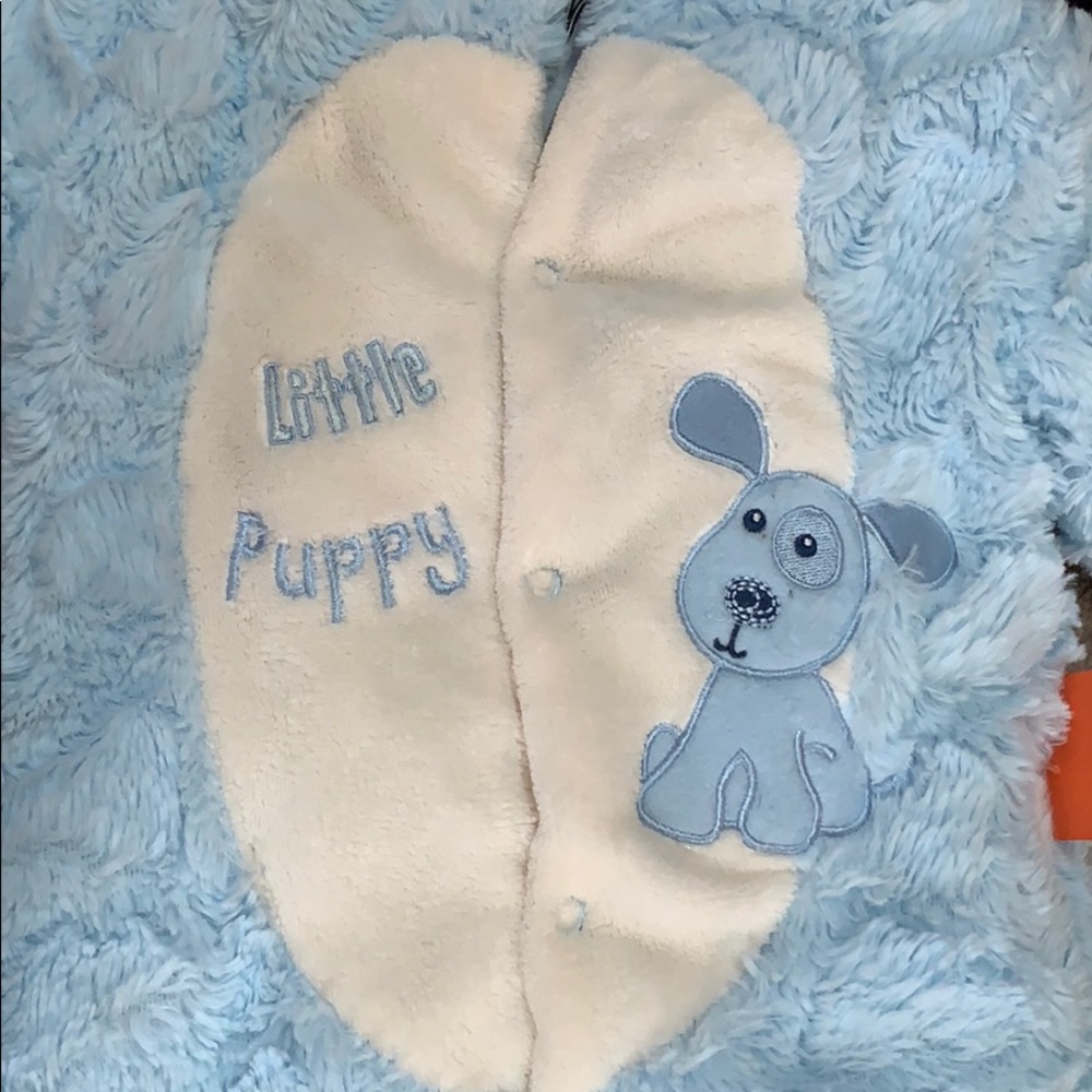 Size 3 mo - Picture 2 of 6